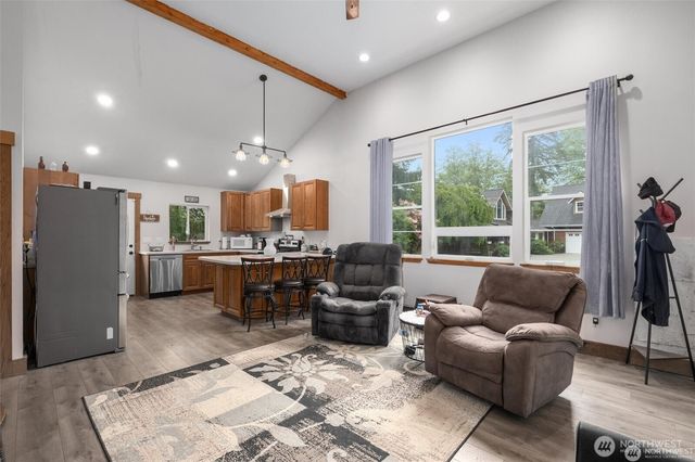 19310 Lerch Rd, Snohomish, WA 98290