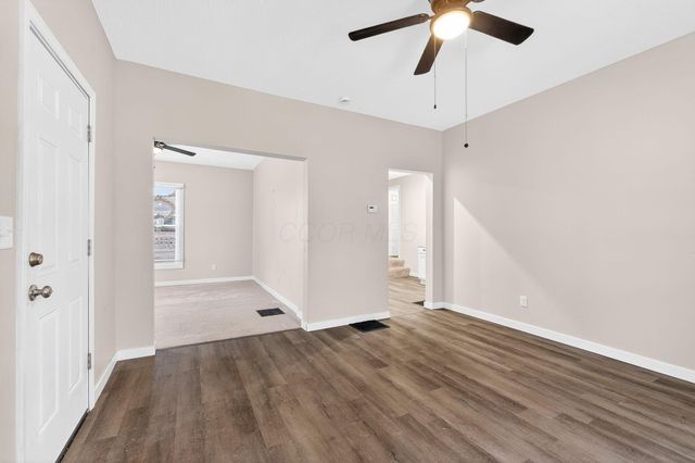 100 W Poplar Avenue, Newark, OH 43055