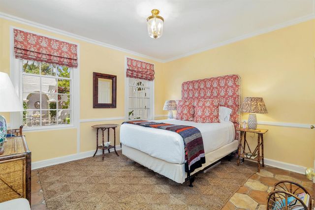 417 Peruvian Avenue 1, Palm Beach, FL 33480