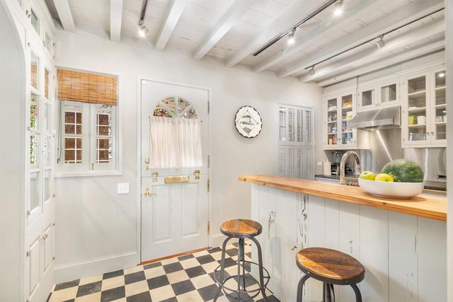 417 Peruvian Avenue 1, Palm Beach, FL 33480