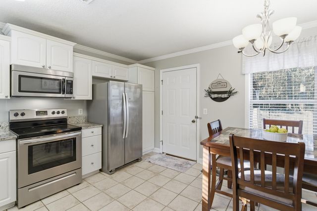 17 LASALLE St., Hattiesburg, MS 39402