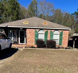 17 LASALLE St., Hattiesburg, MS 39402