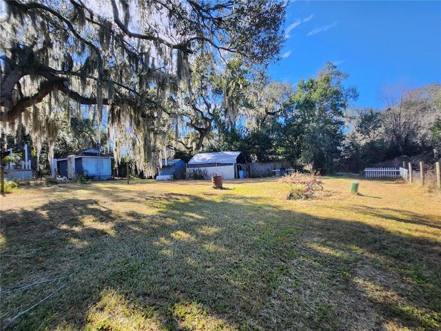 25 EMERALD DRIVE, Ocala, FL 34472