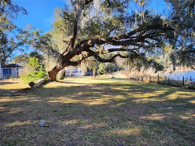 25 EMERALD DRIVE, Ocala, FL 34472