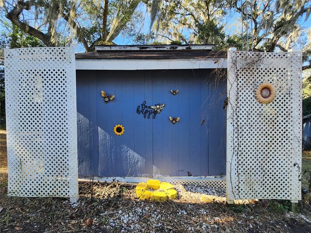 25 EMERALD DRIVE, Ocala, FL 34472