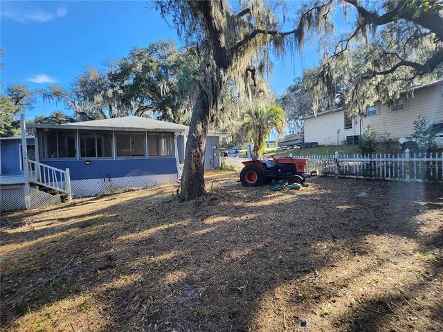 25 EMERALD DRIVE, Ocala, FL 34472