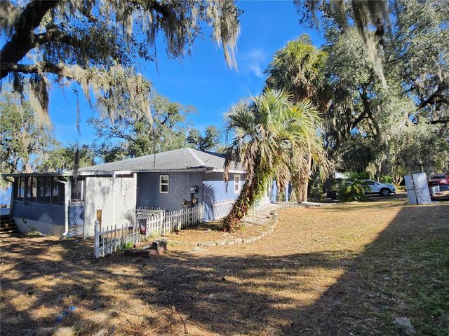 25 EMERALD DRIVE, Ocala, FL 34472