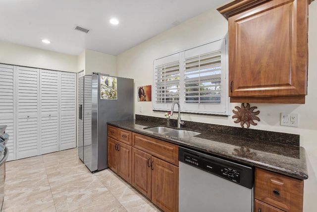 4161 S Us Highway 1 G1, Jupiter, FL 33477