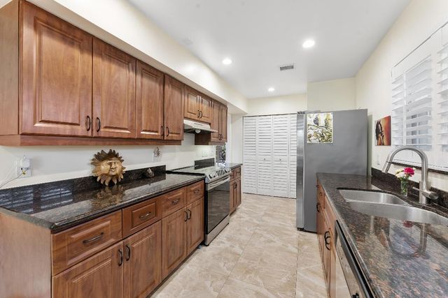 4161 S Us Highway 1 G1, Jupiter, FL 33477