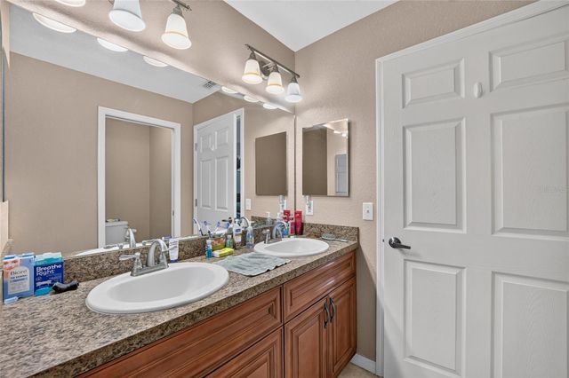 38 JUNIPER LOOP COURT, Ocala, FL 34480