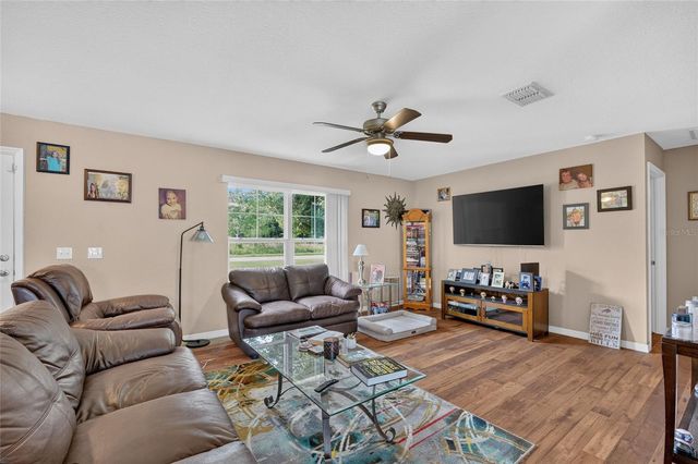 38 JUNIPER LOOP COURT, Ocala, FL 34480