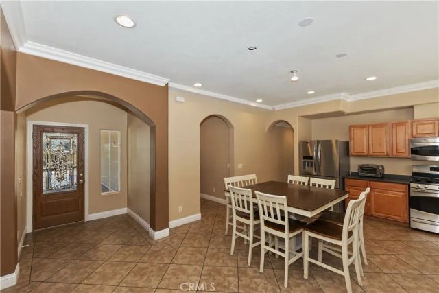 494 Lakeview Court, Big Bear Lake, CA 92315