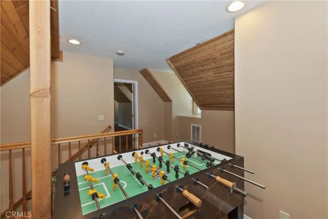 494 Lakeview Court, Big Bear Lake, CA 92315