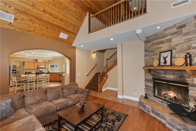 494 Lakeview Court, Big Bear Lake, CA 92315