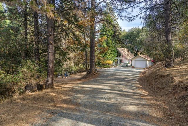 14178 Marc Dr, Pine Grove, CA 95665