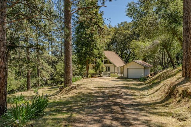 14178 Marc Dr, Pine Grove, CA 95665