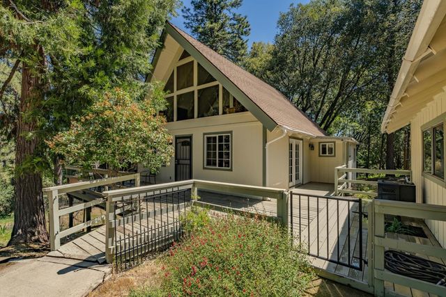 14178 Marc Dr, Pine Grove, CA 95665