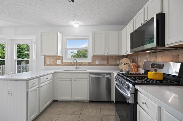 341 Western Dreamer Drive, Delaware, OH 43015