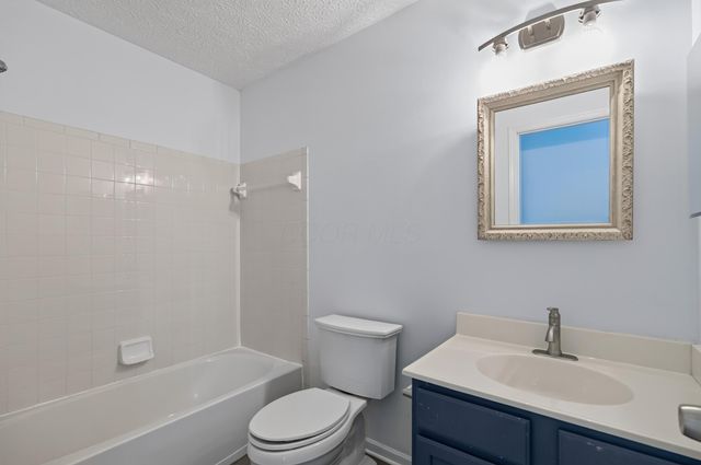 341 Western Dreamer Drive, Delaware, OH 43015