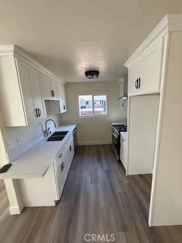 1016 Cabrillo Park Drive H, Santa Ana, CA 92701