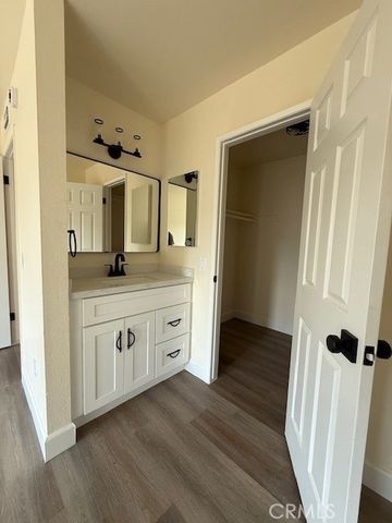 1016 Cabrillo Park Drive H, Santa Ana, CA 92701