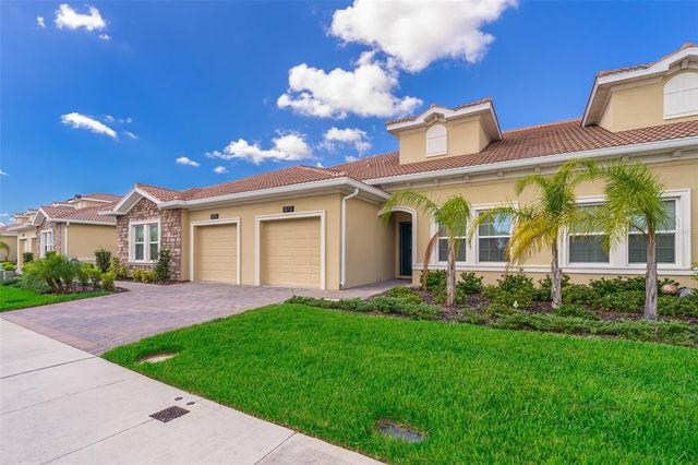 1173 TRAPPERS TRAIL LOOP, Champions Gate, FL 33896