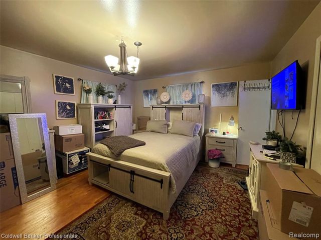 5021 Forest Side Drive, Flint, MI 48532