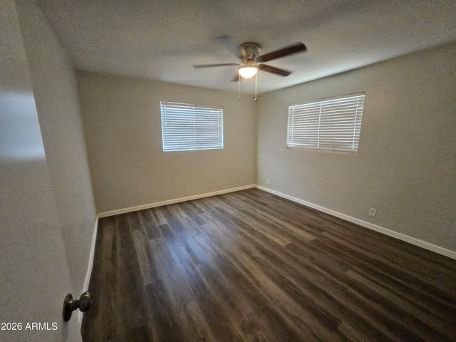 524 W 3RD Place, Mesa, AZ 85201