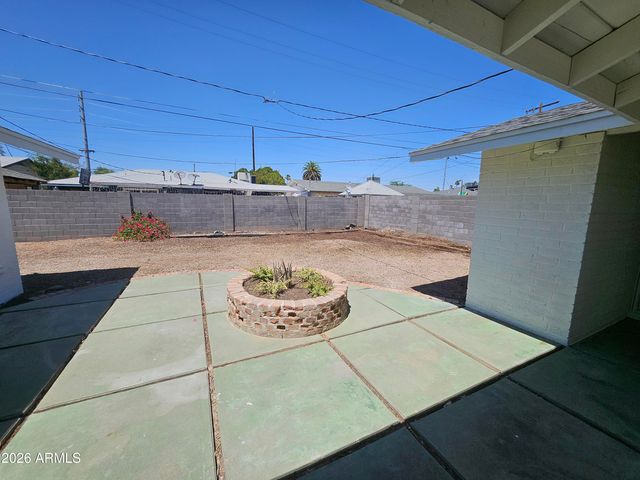 524 W 3RD Place, Mesa, AZ 85201