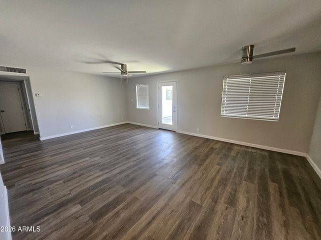 524 W 3RD Place, Mesa, AZ 85201