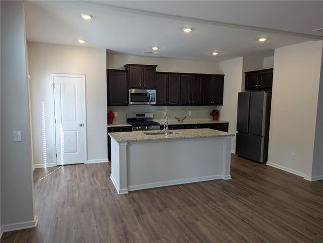 168 Parkwood Drive, Dawsonville, GA 30534