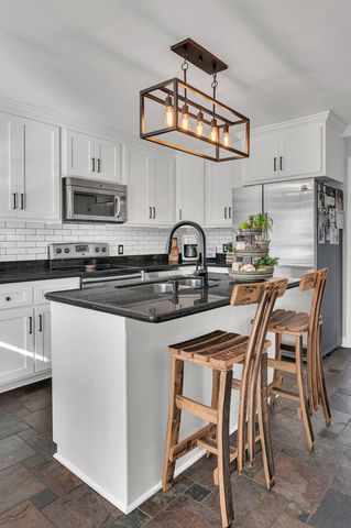 17 Favre Cir, Winchester, TN 37398