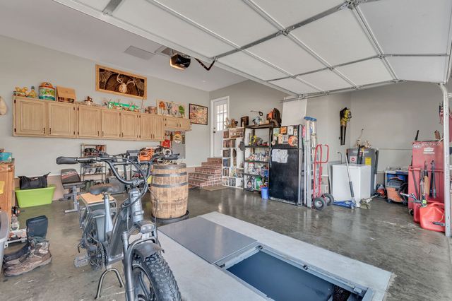 17 Favre Cir, Winchester, TN 37398