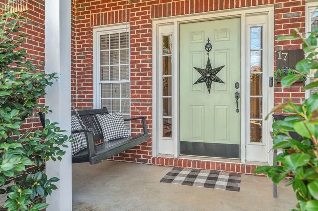 17 Favre Cir, Winchester, TN 37398