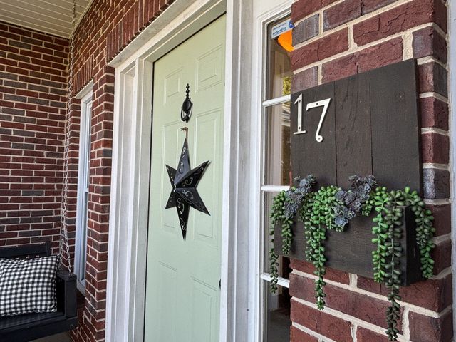 17 Favre Cir, Winchester, TN 37398