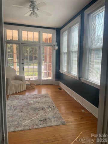 2510 Shelton Avenue, Statesville, NC 28677