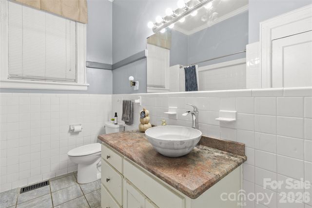 2510 Shelton Avenue, Statesville, NC 28677