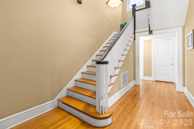 2510 Shelton Avenue, Statesville, NC 28677