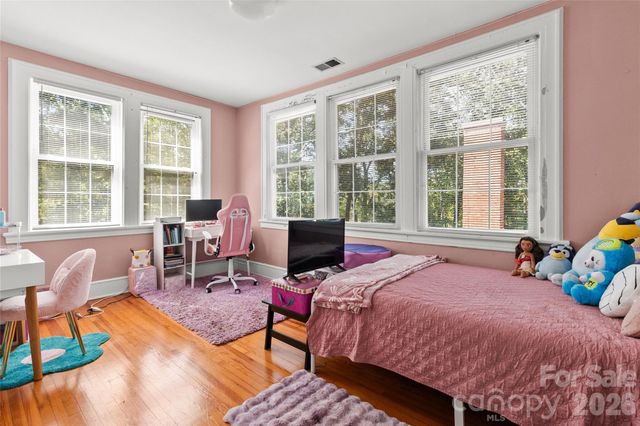 2510 Shelton Avenue, Statesville, NC 28677