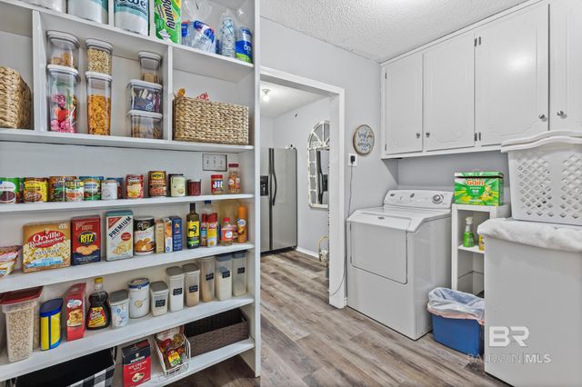 6609 Blakeley Court, Mobile, AL 36695