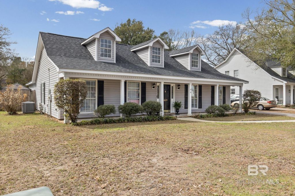 6609 Blakeley Court, Mobile, AL 36695