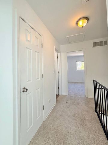 1363 Andover Drive, Aurora, IL 60504