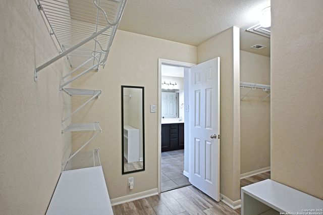 934 Avery, New Braunfels, TX 78130