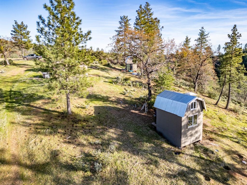 Image 17 of property listing at 5314 Wilderness View Drive, Mariposa, CA 95338