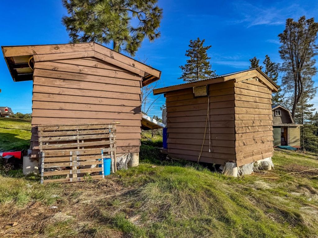 Image 23 of property listing at 5314 Wilderness View Drive, Mariposa, CA 95338