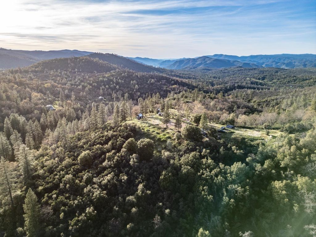 Image 41 of property listing at 5314 Wilderness View Drive, Mariposa, CA 95338