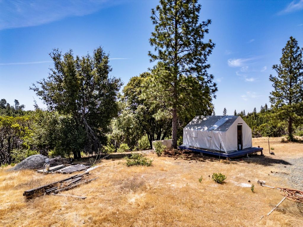 Image 94 of property listing at 5314 Wilderness View Drive, Mariposa, CA 95338