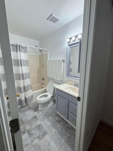 579 Mawyer Drive, 168, Columbus, OH 43085