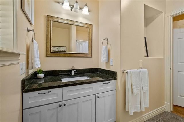 14222 Esculapia Hollow Road, Rogers, AR 72758