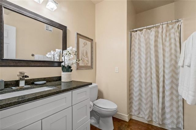 14222 Esculapia Hollow Road, Rogers, AR 72758